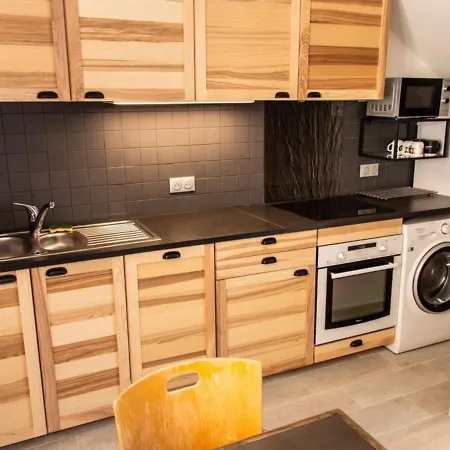 Magnifique T2 A Avec Balcon, Wifi Et Animaux Bienvenus - Fr-1-503-143 * Balaruc-les-Bains